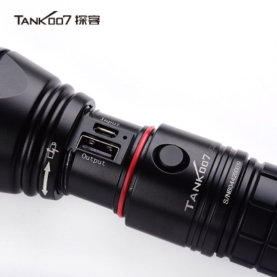 TANK007探客可充電執(zhí)勤，執(zhí)法，巡邏遠射防水戶外超亮LED電筒UC20